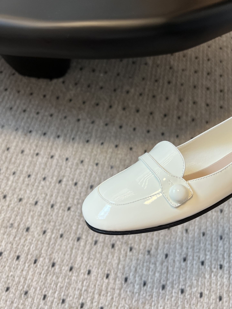 Miu Miu flat shoes